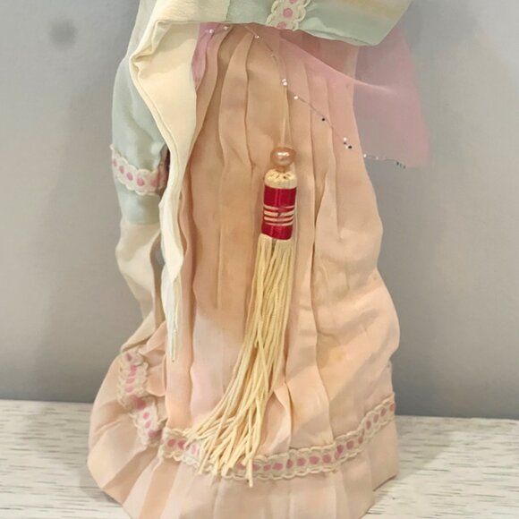 Vintage Oriental Chinese Court Lady Doll Geisha 11" Long Sleeves Souvenir - Picture 6 of 13